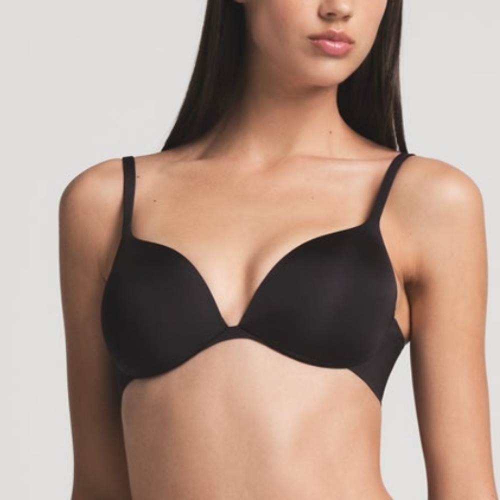 SKIMS Ultimate Collection Plunge Push Up Bra